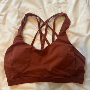 Lululemon women’s sports bra